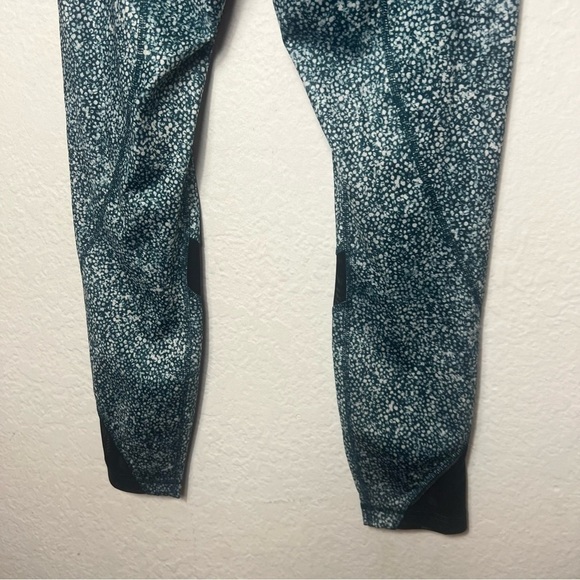 Lululemon Inspire Tight II Pebble Parfait Pink Alberta Lake Black leggings - Picture 6 of 9